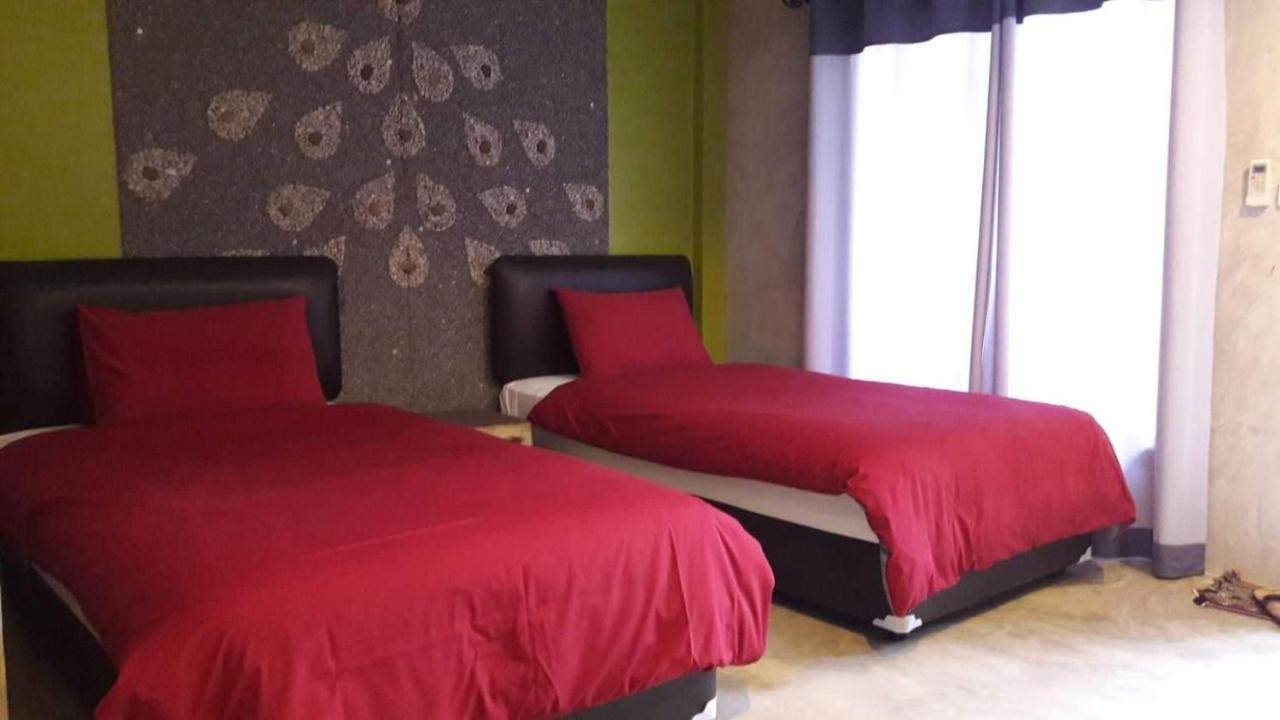 The Curve Residence Khao Tao Bagian luar foto
