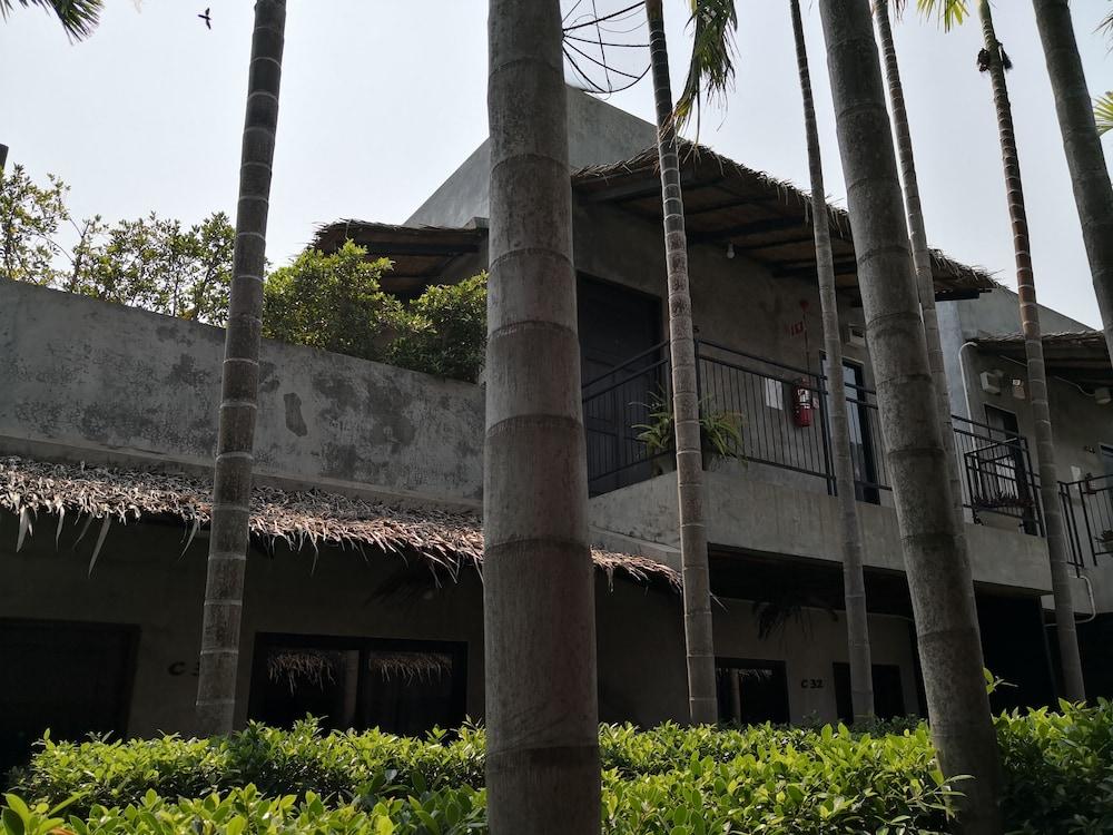 The Curve Residence Khao Tao Bagian luar foto
