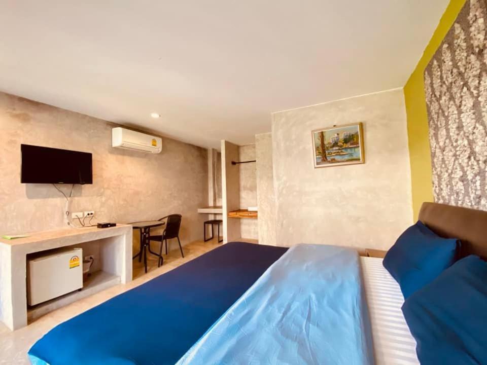 The Curve Residence Khao Tao Bagian luar foto